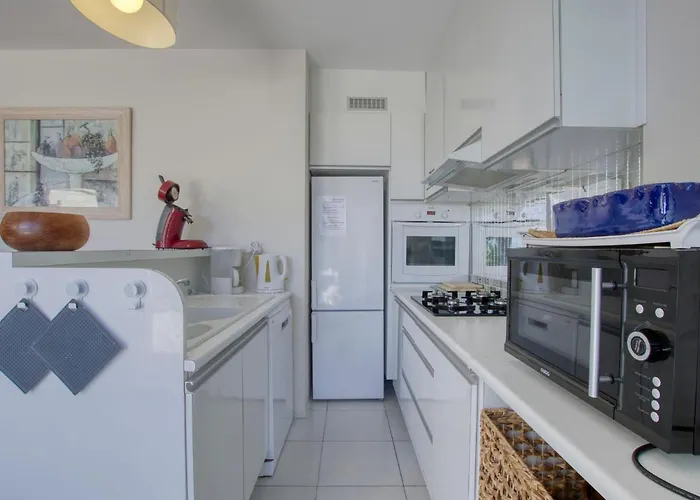 D'azur-7 By Interhome * La Madrague