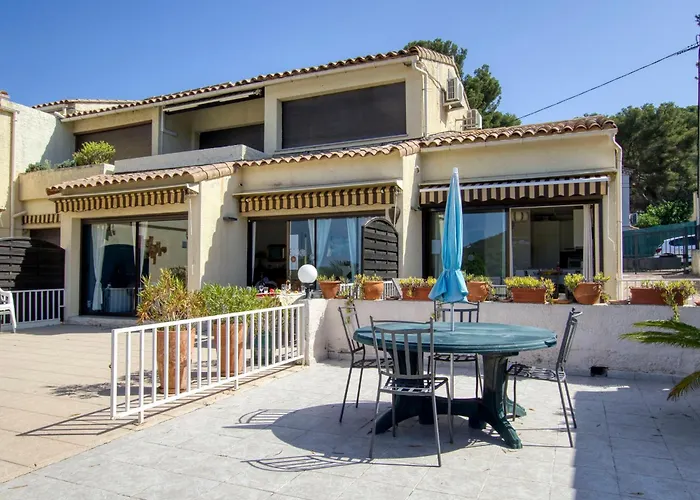 D'azur-7 By Interhome * La Madrague